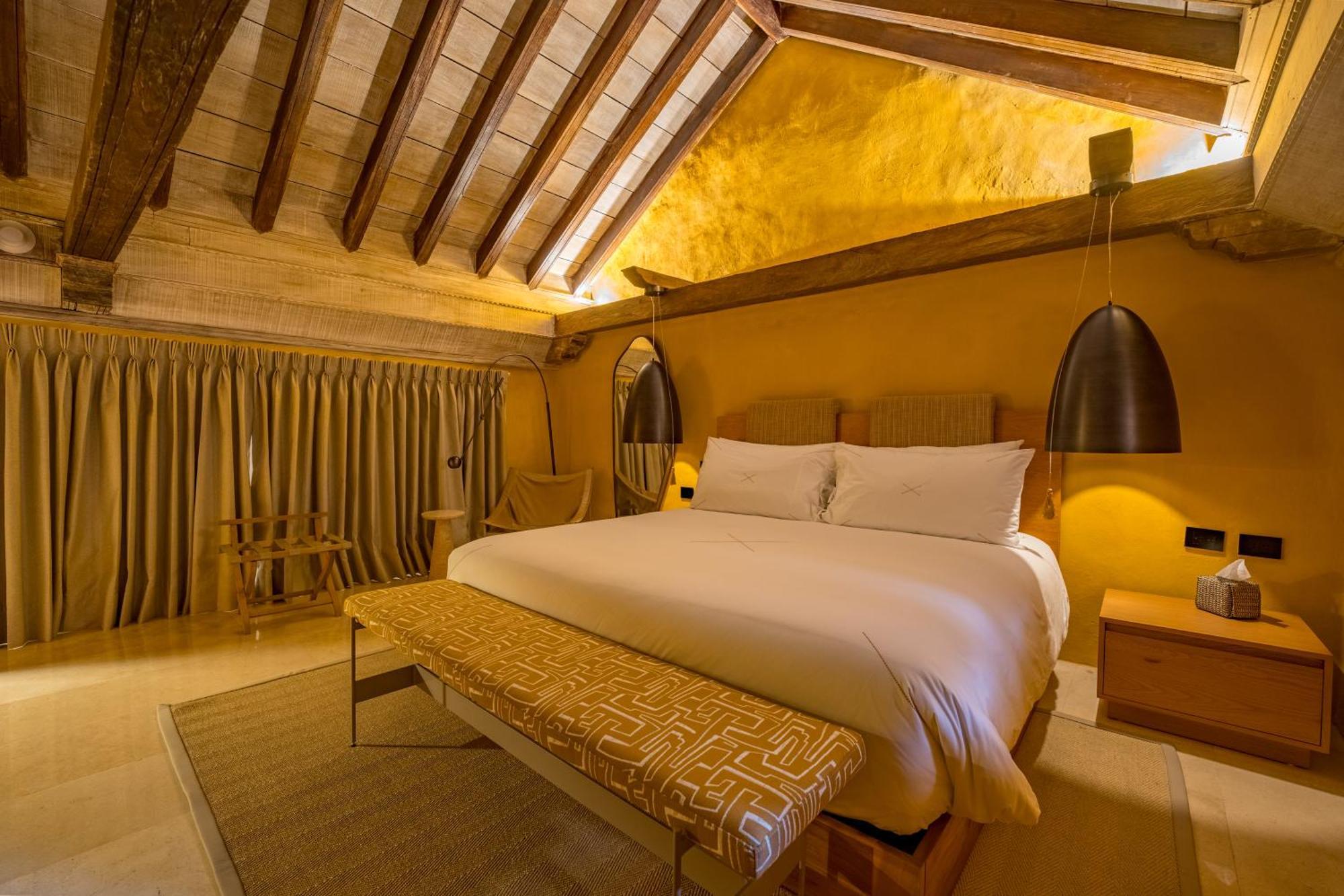 Casa Pombo Hotel 5*