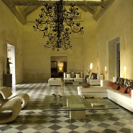 Casa Carolina Luxury Wellness Hotel 5*