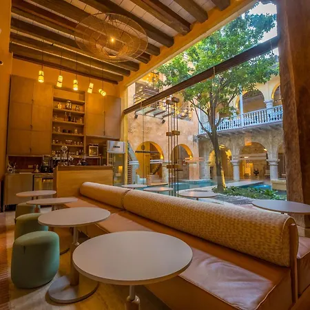 Casa Carolina Luxury Wellness Hotel 5*