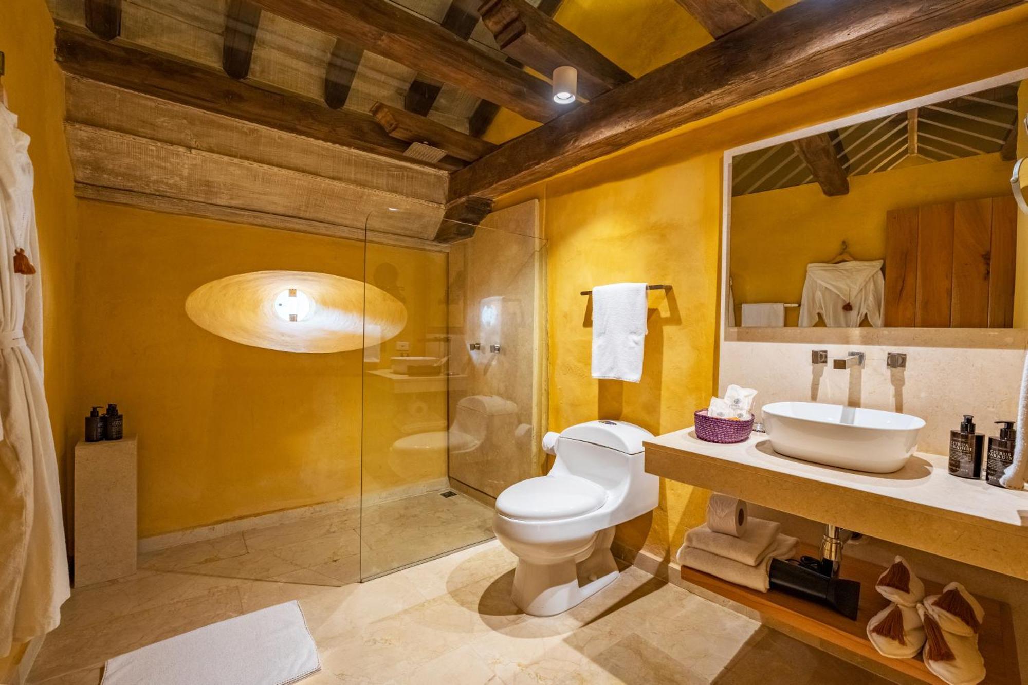 Casa Carolina Luxury Wellness